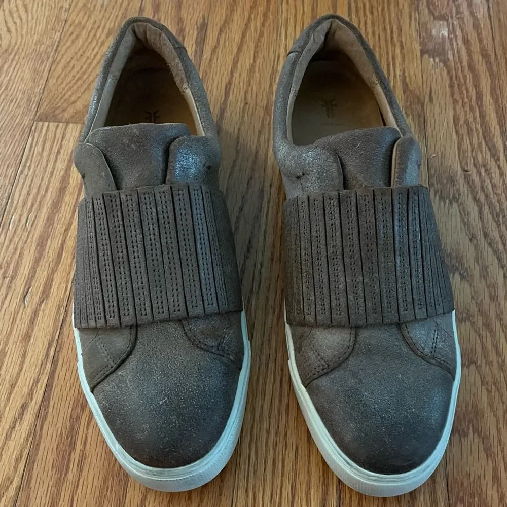 Frye | Women's Ivy Gore Distressed Leather Slip-On Sneakers in Brown Size 9